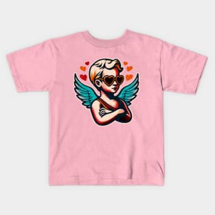 Vintage Pop Art Love: Cupid-Themed Valentine's Day Tee Kids T-Shirt